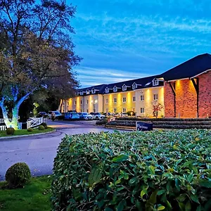 Cottons Hotel&spa Hotel